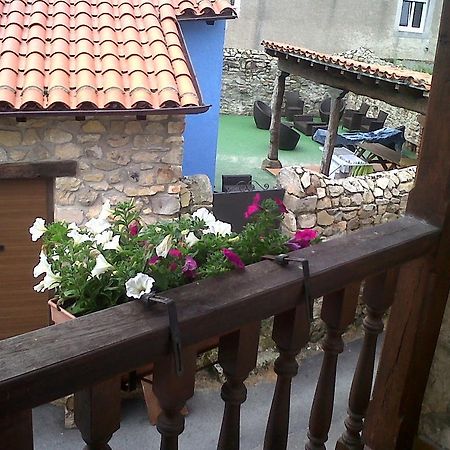 El Cabanon De Pimiango Guest House Bagian luar foto