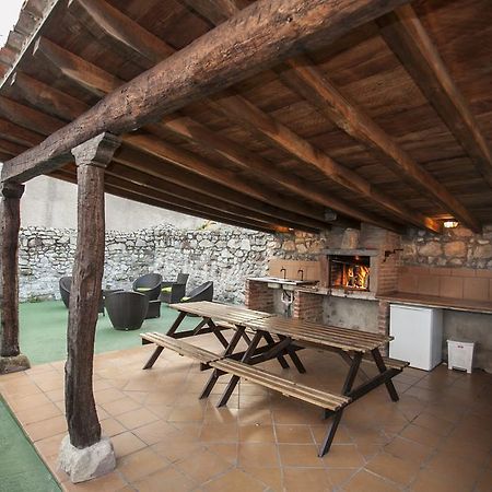 El Cabanon De Pimiango Guest House Bagian luar foto