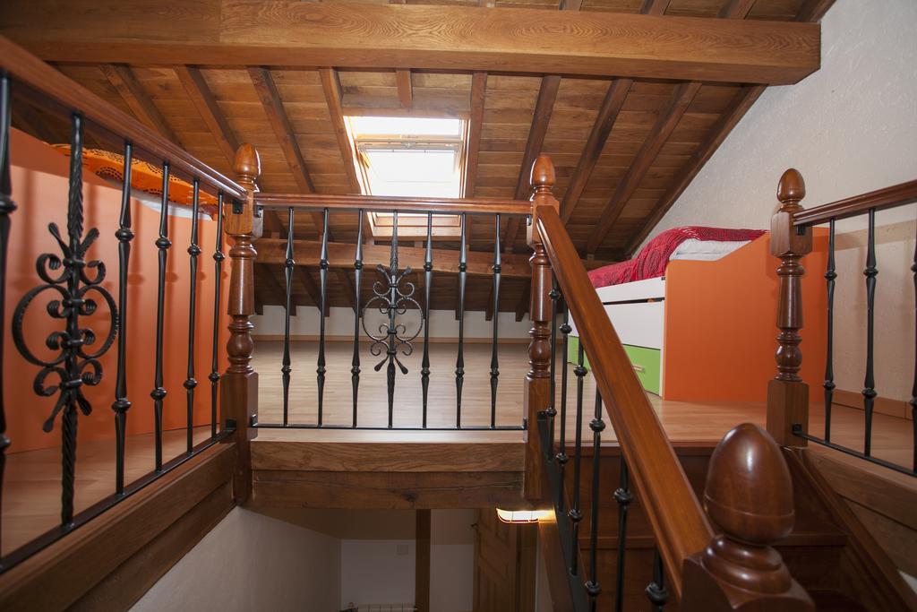El Cabanon De Pimiango Guest House Ruang foto