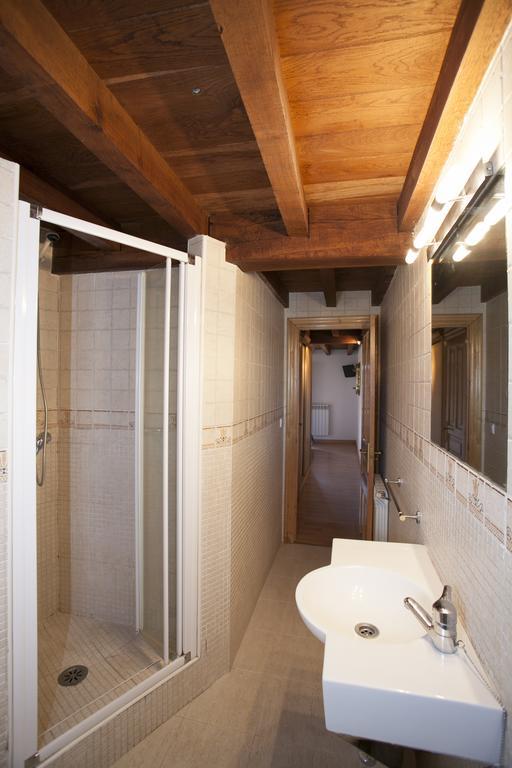 El Cabanon De Pimiango Guest House Ruang foto